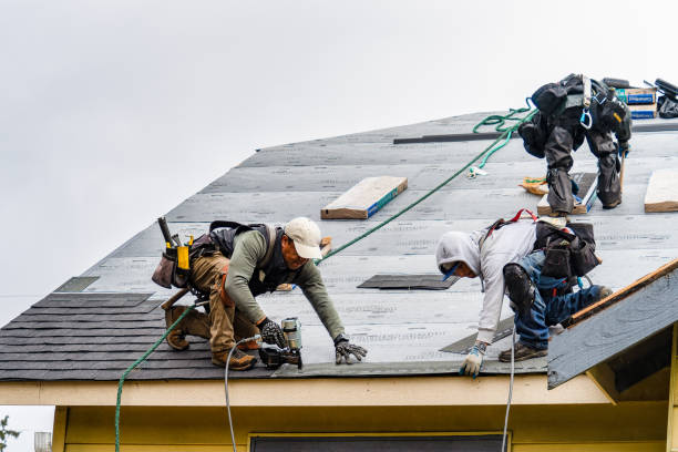Professional Gutter Installation technician working in Middletown, CT